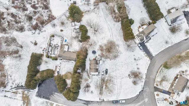 $329,990 | 14 Dalewood Drive, Norwich, CT 06360