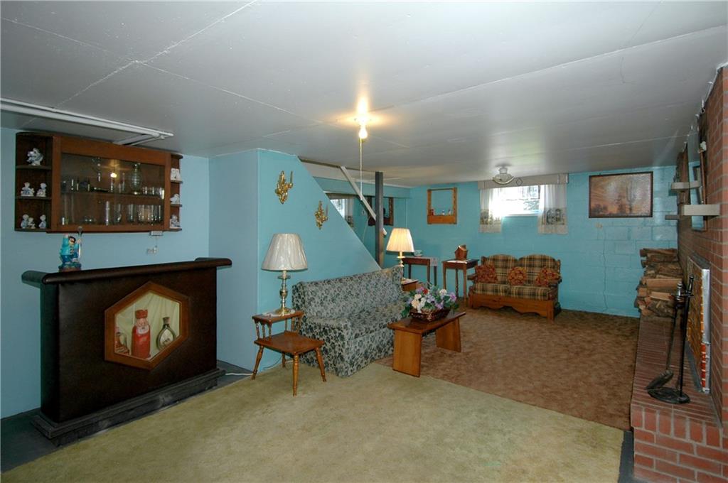 434 Mars Road Mars, PA 16046 - Photo 17 of 25 Gallery Image 17