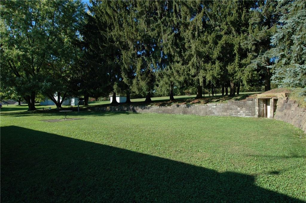 434 Mars Road Mars, PA 16046 - Photo 21 of 25 Gallery Image 21