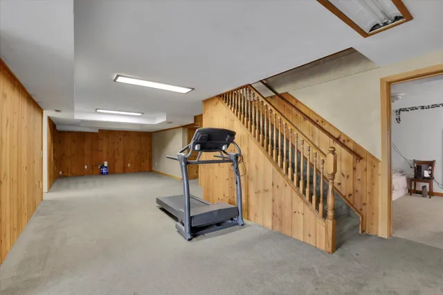 $1,200,000 | 11224 North Honeymoon Bay Road, Newman Lake, WA 99025