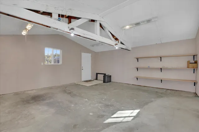 $1,200,000 | 11224 North Honeymoon Bay Road, Newman Lake, WA 99025