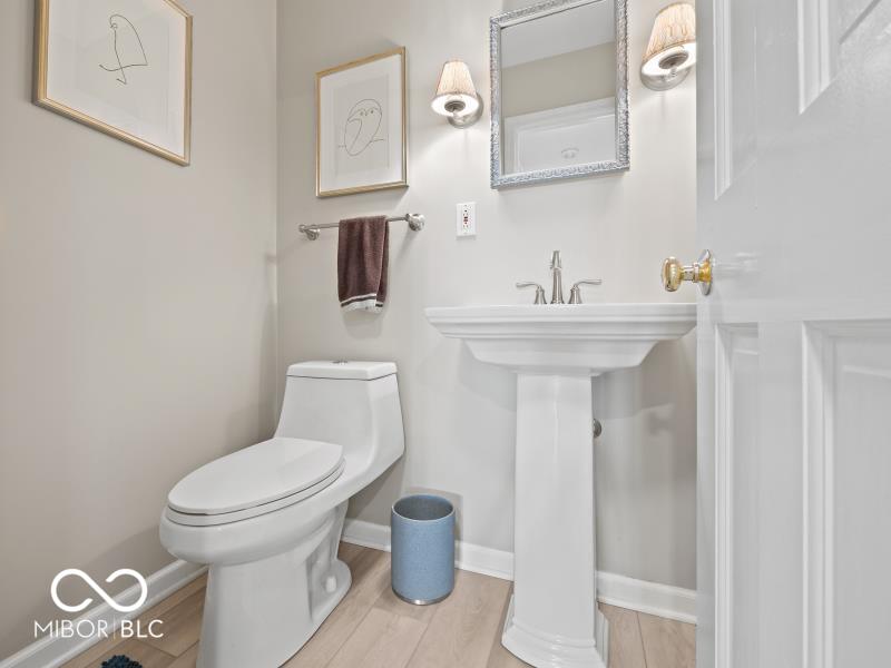 1021 Spring Hill Road Shelbyville, IN 46176 - Photo 27 of 59 Gallery Image 27