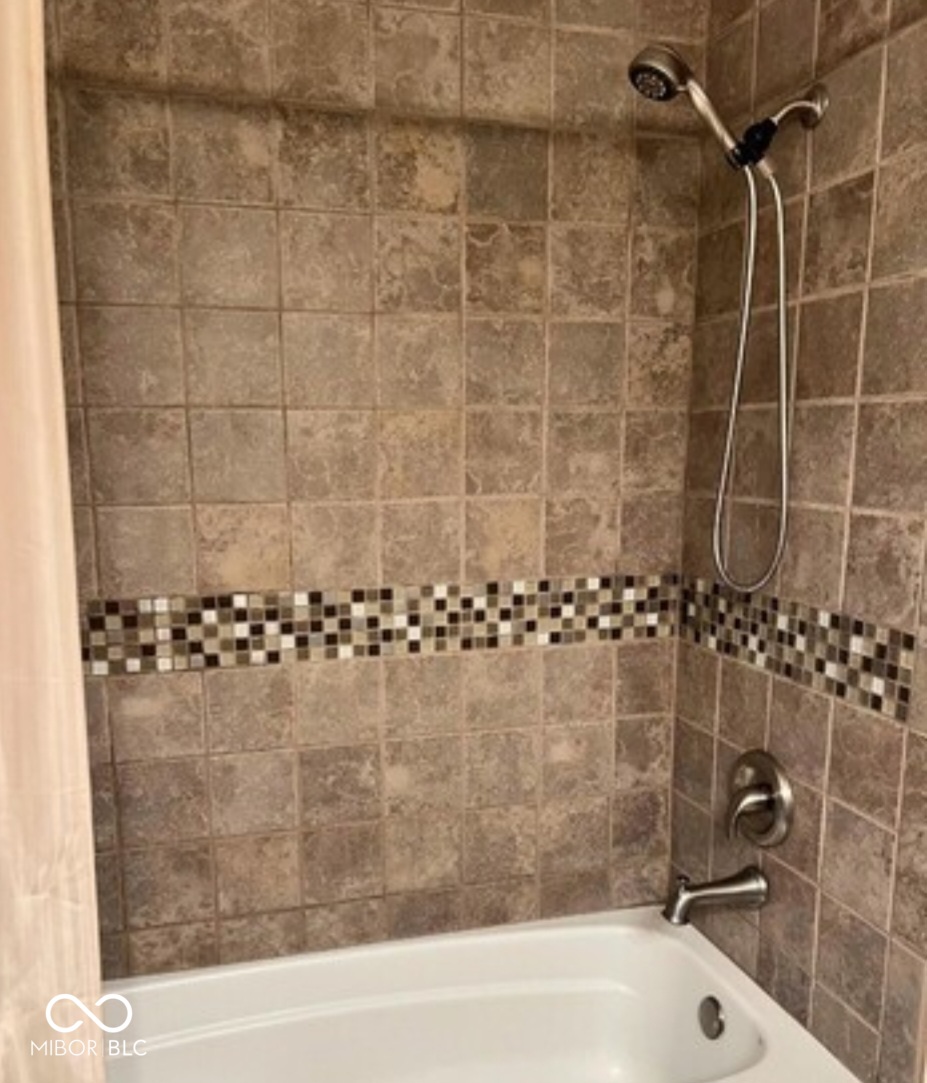 1021 Spring Hill Road Shelbyville, IN 46176 - Photo 48 of 59 Gallery Image 48