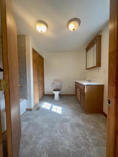 12395 Cranston Road Morehead, KY 40351 - Photo 10 of 22 primary bath