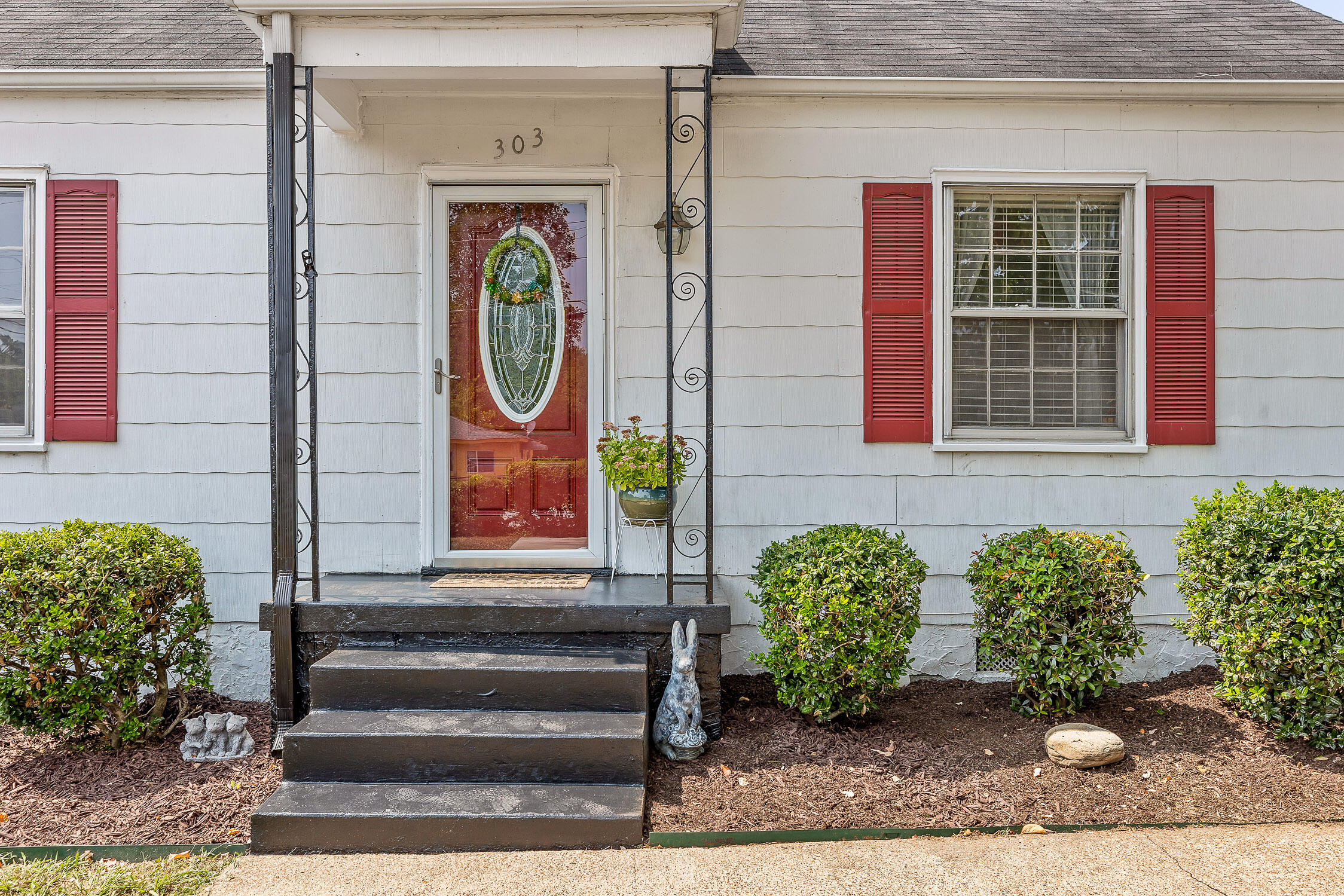 303 Spring Creek Road Chattanooga, TN 37411 - Photo 4 of 31 Spring-26