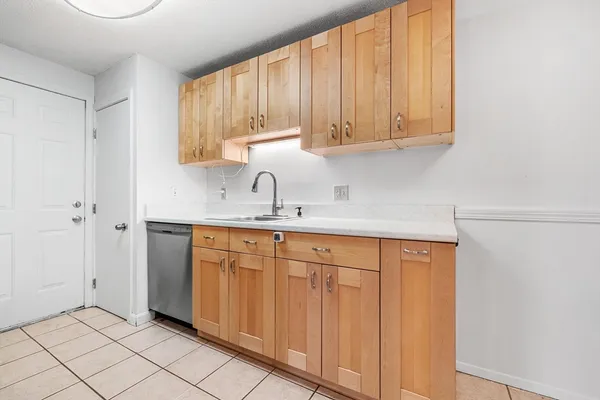 $414,900 | 2 Walden Drive, Unit 2, Natick, MA 01760