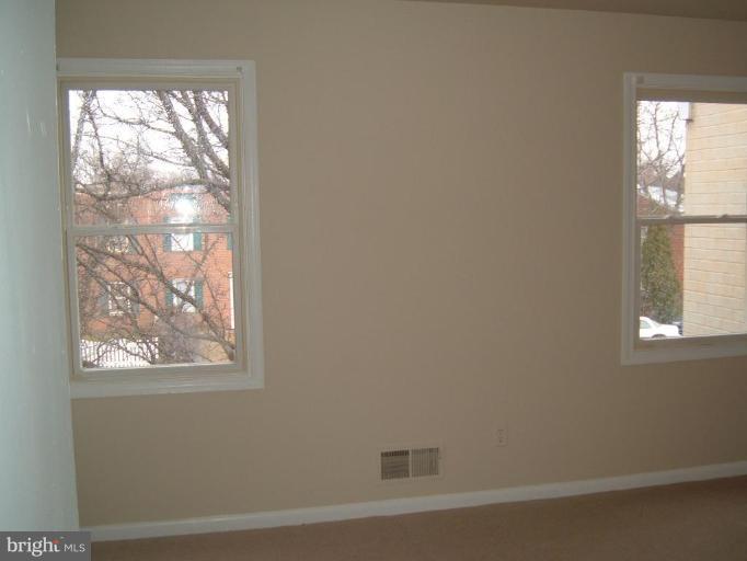 9262 Taney Road Manassas, VA 20110 - Photo 8 of 10 Bedroom #2