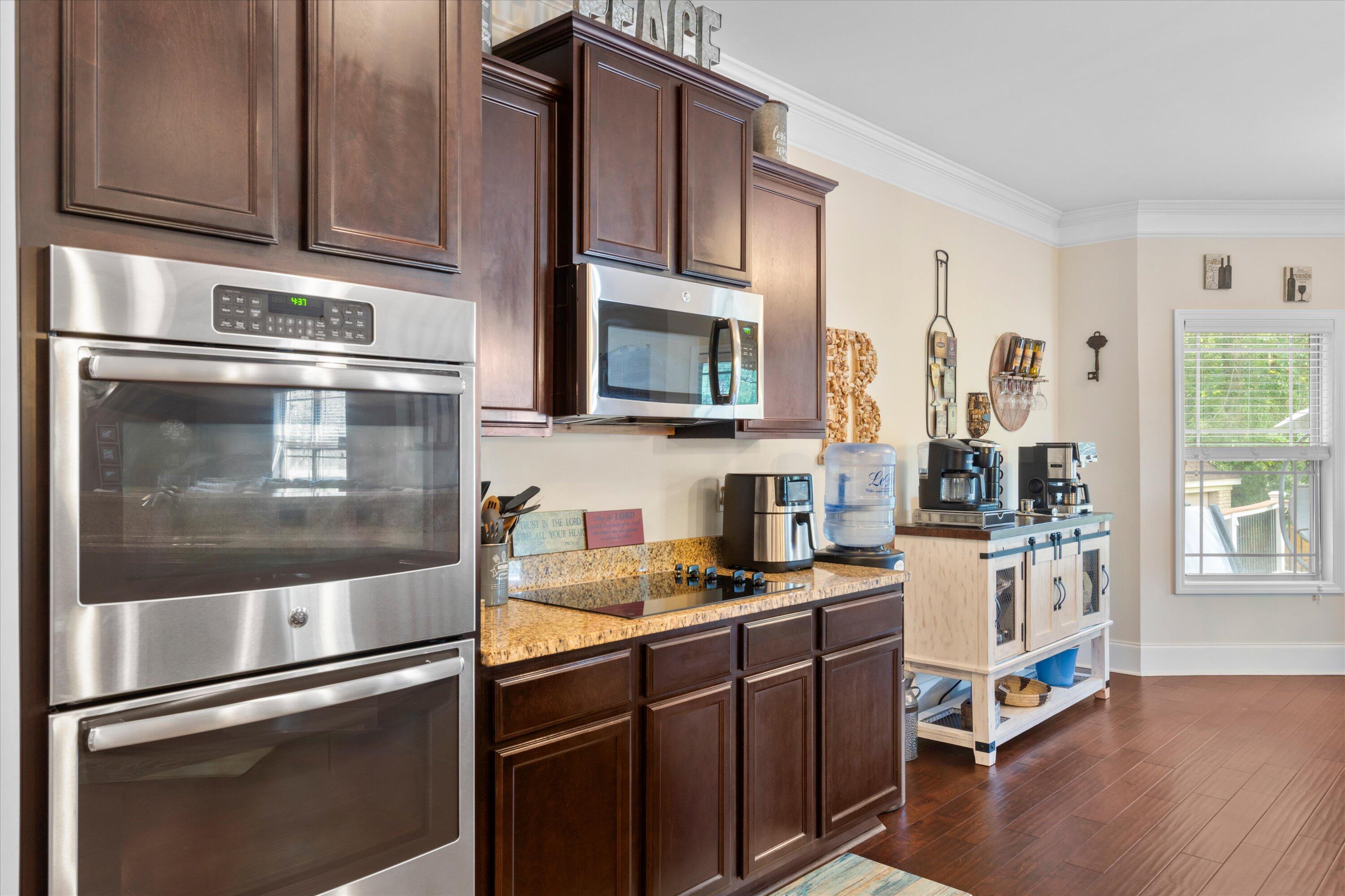 1200 Jump Seed Court Moncks Corner, SC 29461 - Photo 15 of 46 oven and cabinet