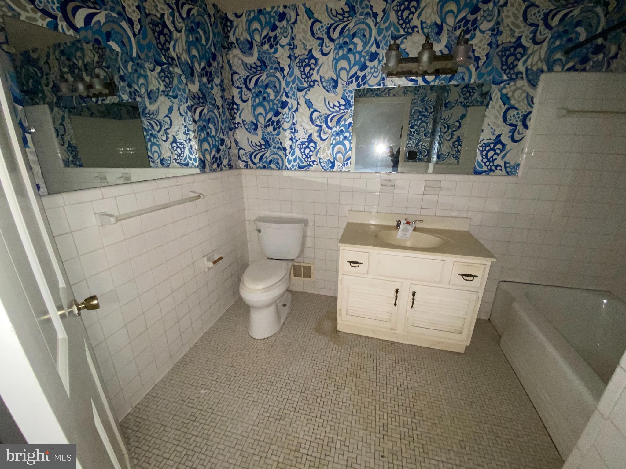 1906 Longmead Road Silver Spring, MD 20906 - Photo 17 of 24 Gallery Image 17