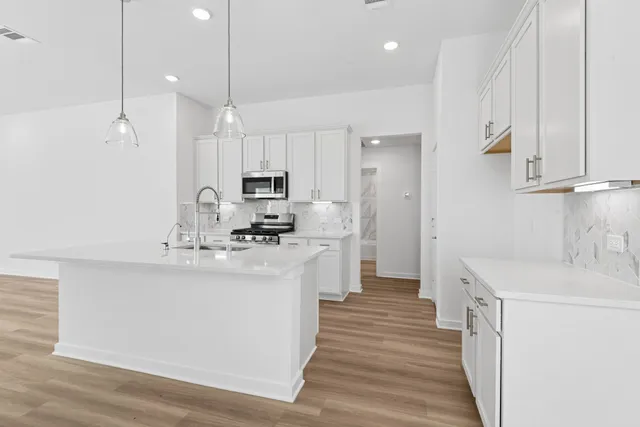 $299,990 | 3306 Elm Br Drive, Rosenberg, TX 77471