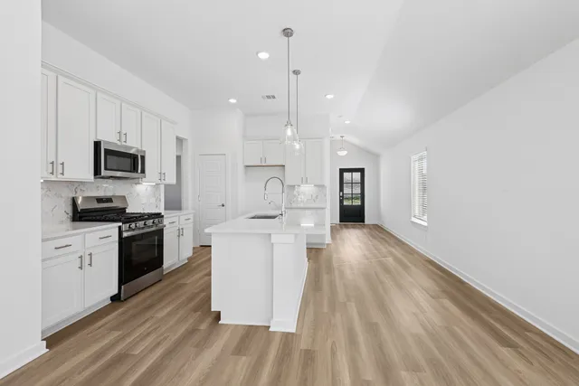 $299,990 | 3306 Elm Br Drive, Rosenberg, TX 77471