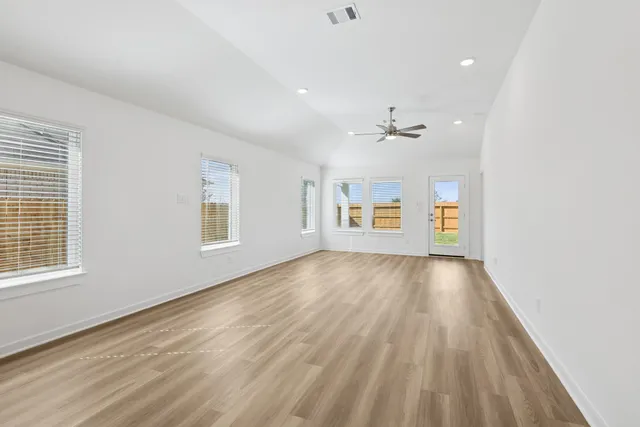 $299,990 | 3306 Elm Br Drive, Rosenberg, TX 77471