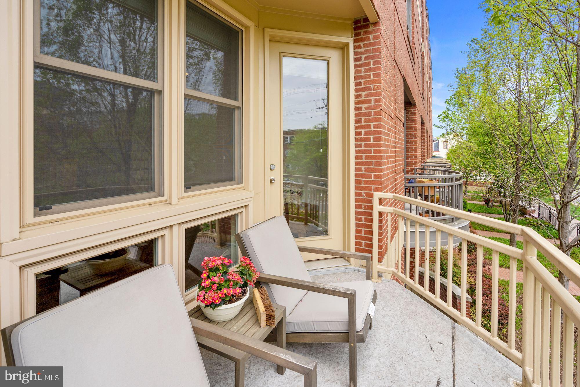 1618 North Rhodes Street Arlington, VA 22209 - Photo 14 of 33