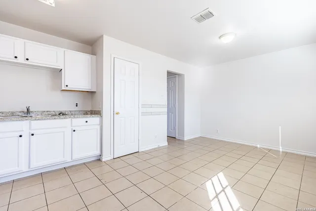 $1,300 | 114 Garner Street, San Antonio, TX 78237