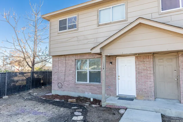 $1,300 | 114 Garner Street, San Antonio, TX 78237