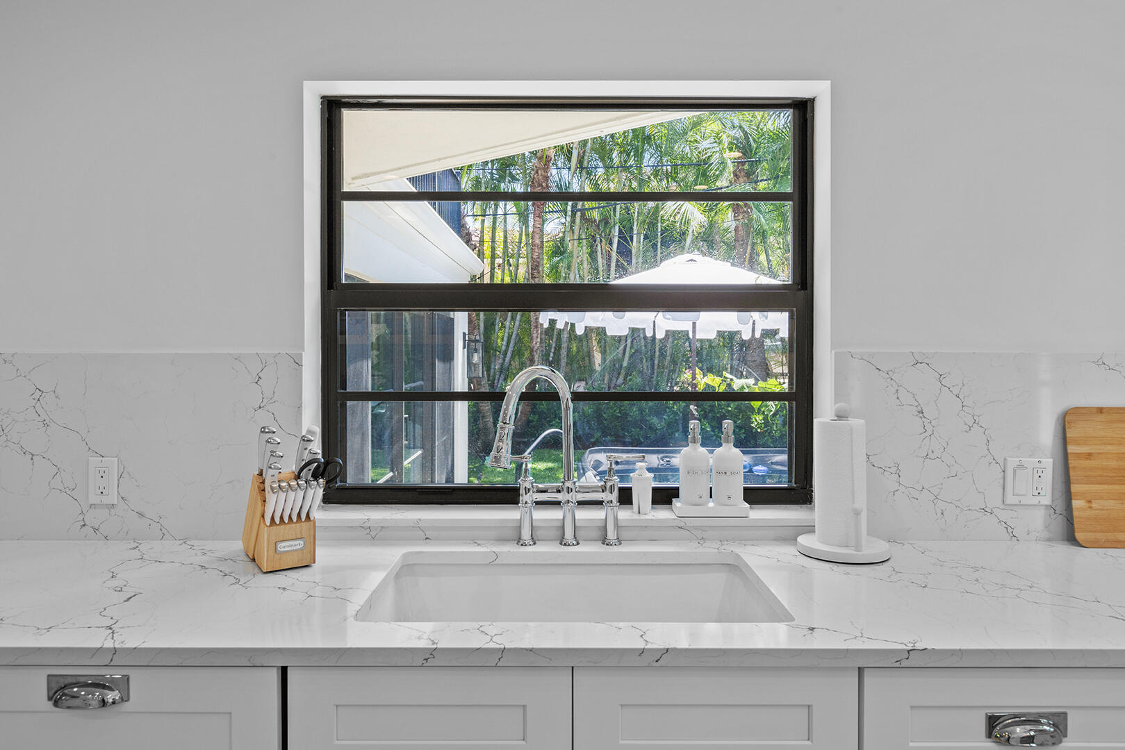 3214 Washington Road West Palm Beach, FL 33405 - Photo 18 of 47 18