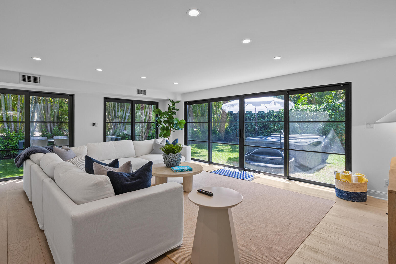 3214 Washington Road West Palm Beach, FL 33405 - Photo 21 of 47 21