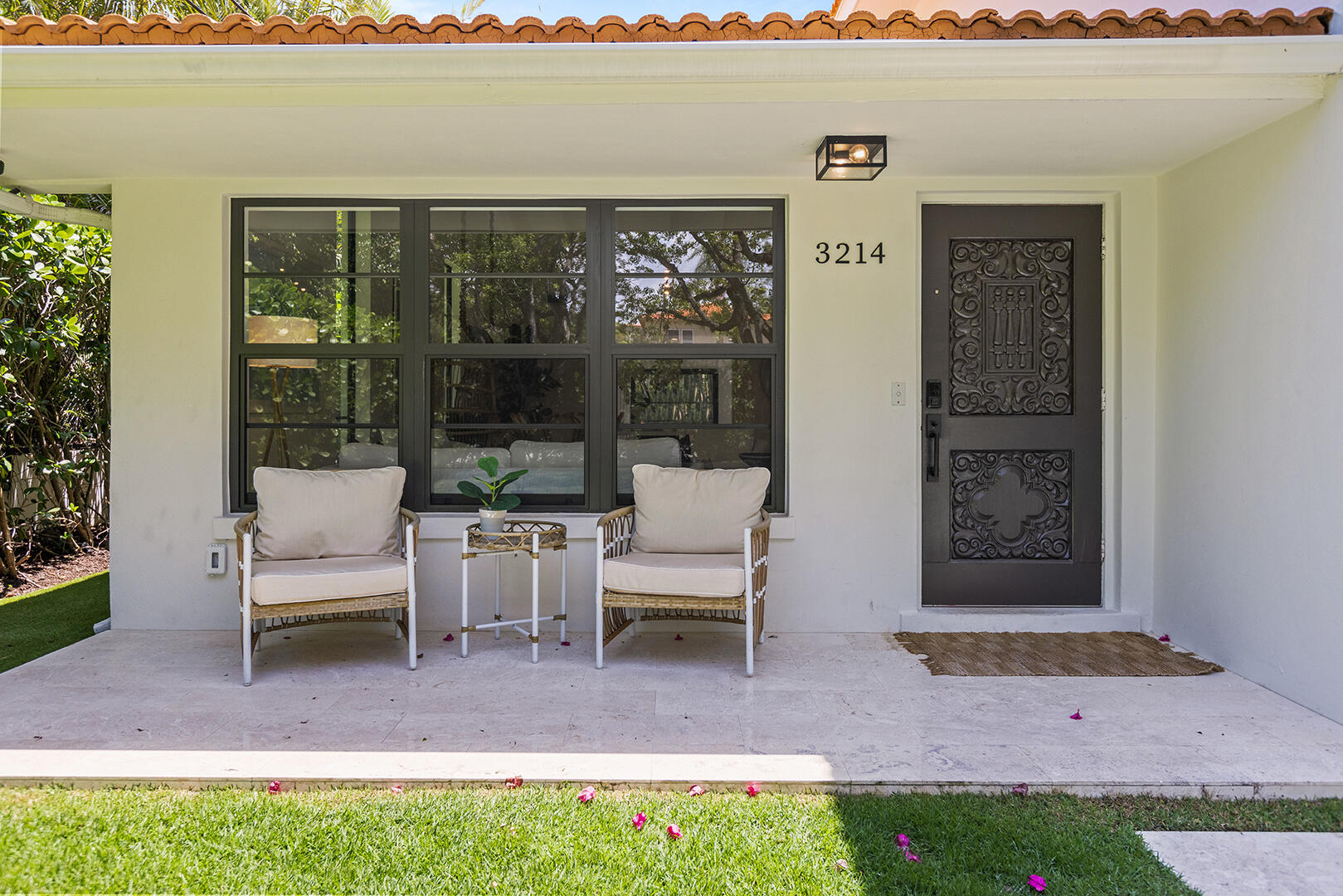 3214 Washington Road West Palm Beach, FL 33405 - Photo 4 of 47 4