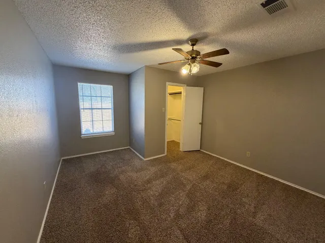 $1,250 | 5828 2nd Street, Lubbock, TX 79416