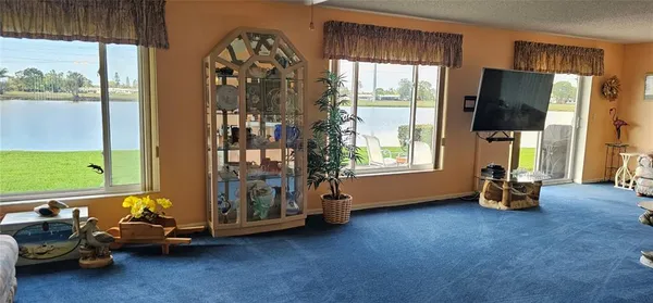 $425,000 | 3585 93rd Avenue North, Pinellas Park, FL 33782