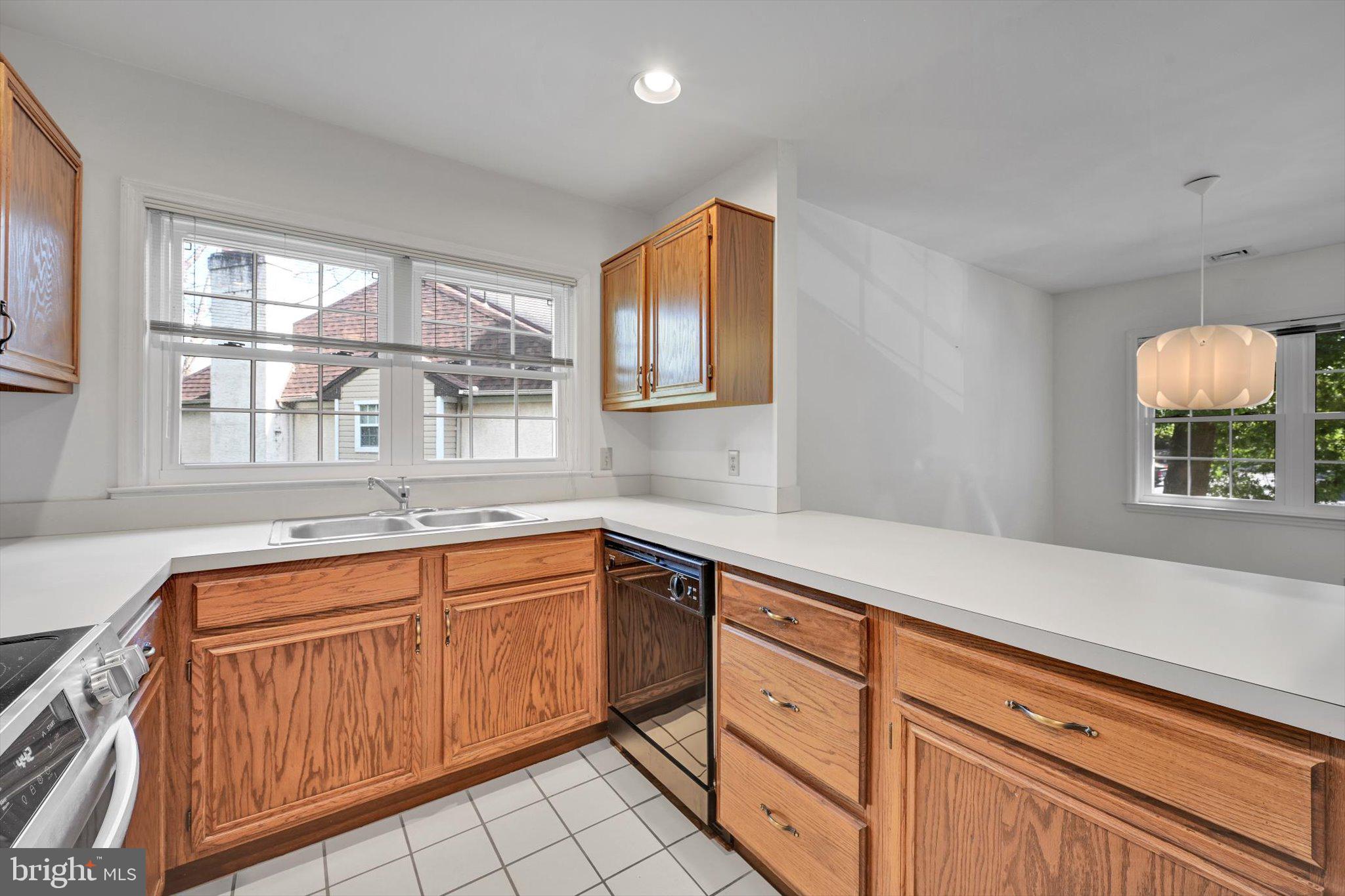 18 Tanglewood Drive Reading, PA 19607 - Photo 11 of 27