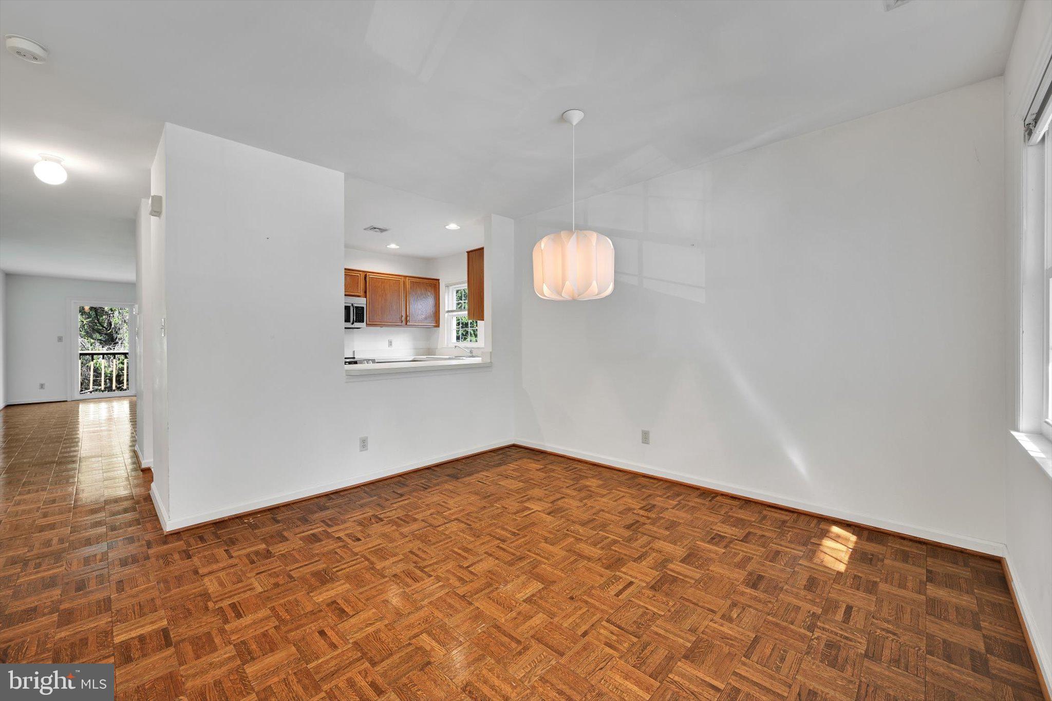 18 Tanglewood Drive Reading, PA 19607 - Photo 7 of 27