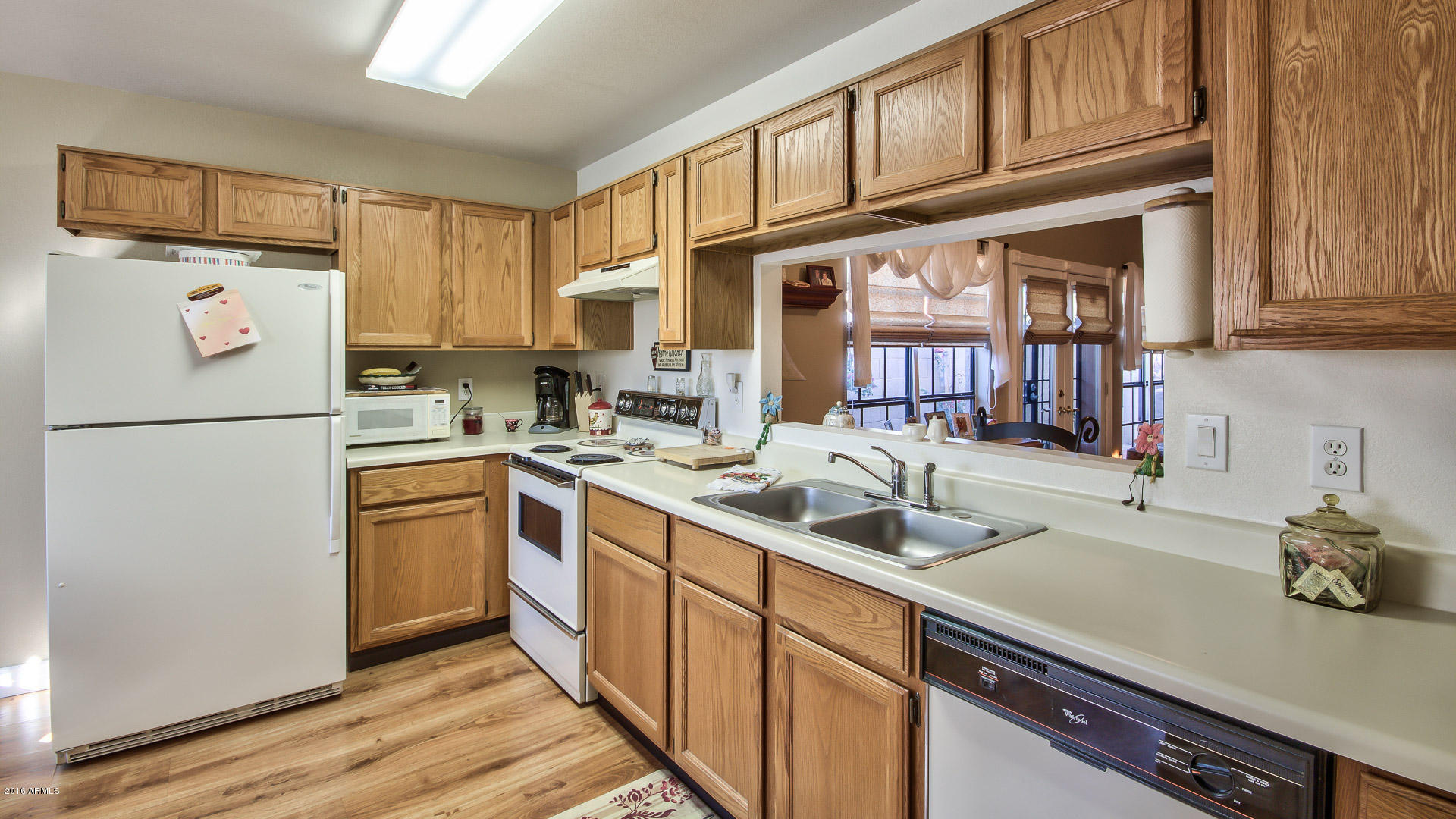 4114 East Agave Road Phoenix, AZ 85044 - Photo 14 of 28 10