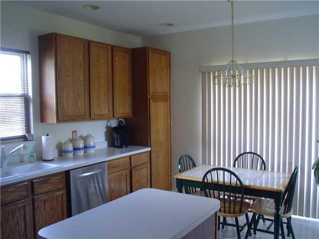 5336 Rippling Brook Way Carmel, IN 46033 - Photo 4 of 20 Gallery Image 4