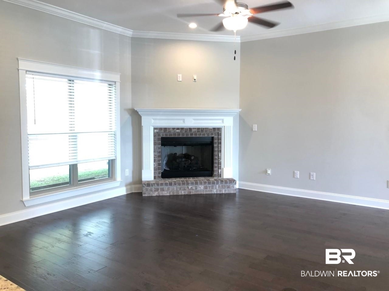 8771 Rosedown Lane Daphne, AL 36526 - Photo 3 of 17 Family Room