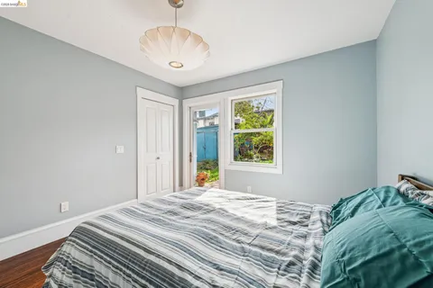 $695,000 | 1066 Bayview Avenue, Oakland, CA 94610