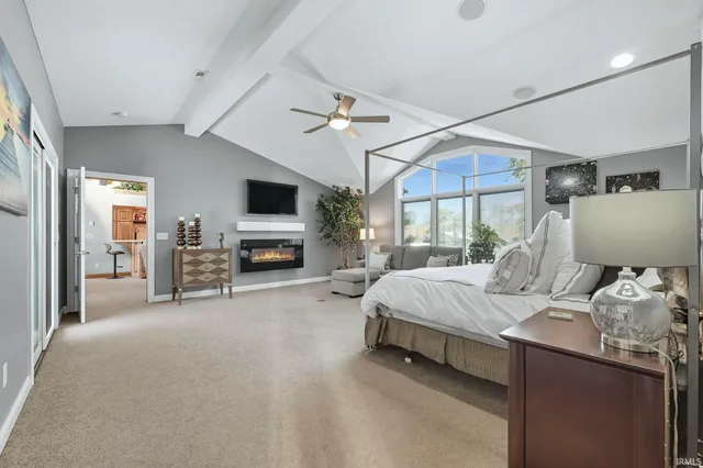 $900,000 | 5937 County Road 427, Auburn, IN 46706