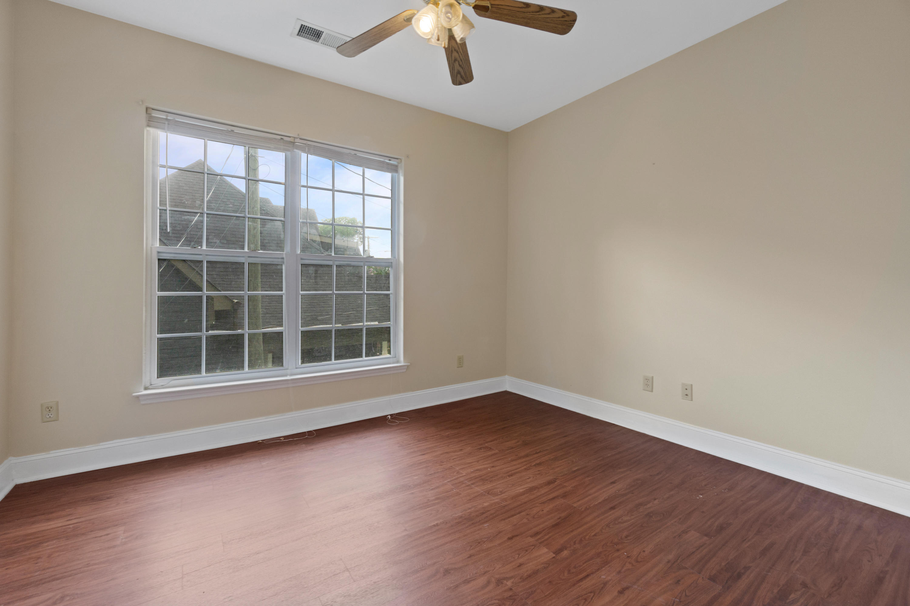 1803 Chamberlain Avenue Chattanooga, TN 37404 - Photo 16 of 32 1803 Chamberlain Ave-29