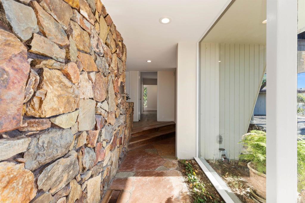 1520 Via Rancho Parkway Escondido, CA 92029 - Photo 15 of 60