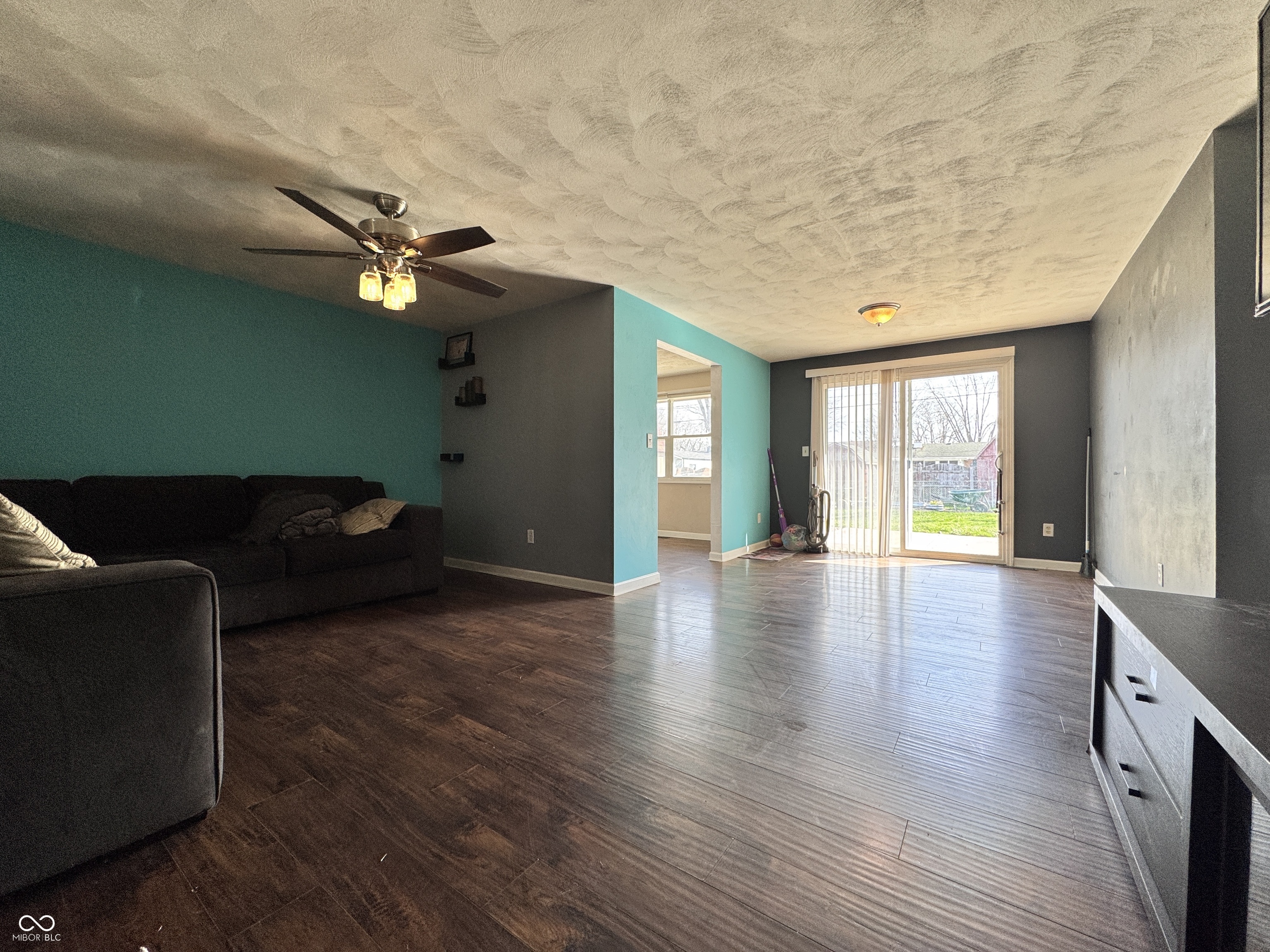 5218 Fletcher Street Anderson, IN 46013 - Photo 3 of 18