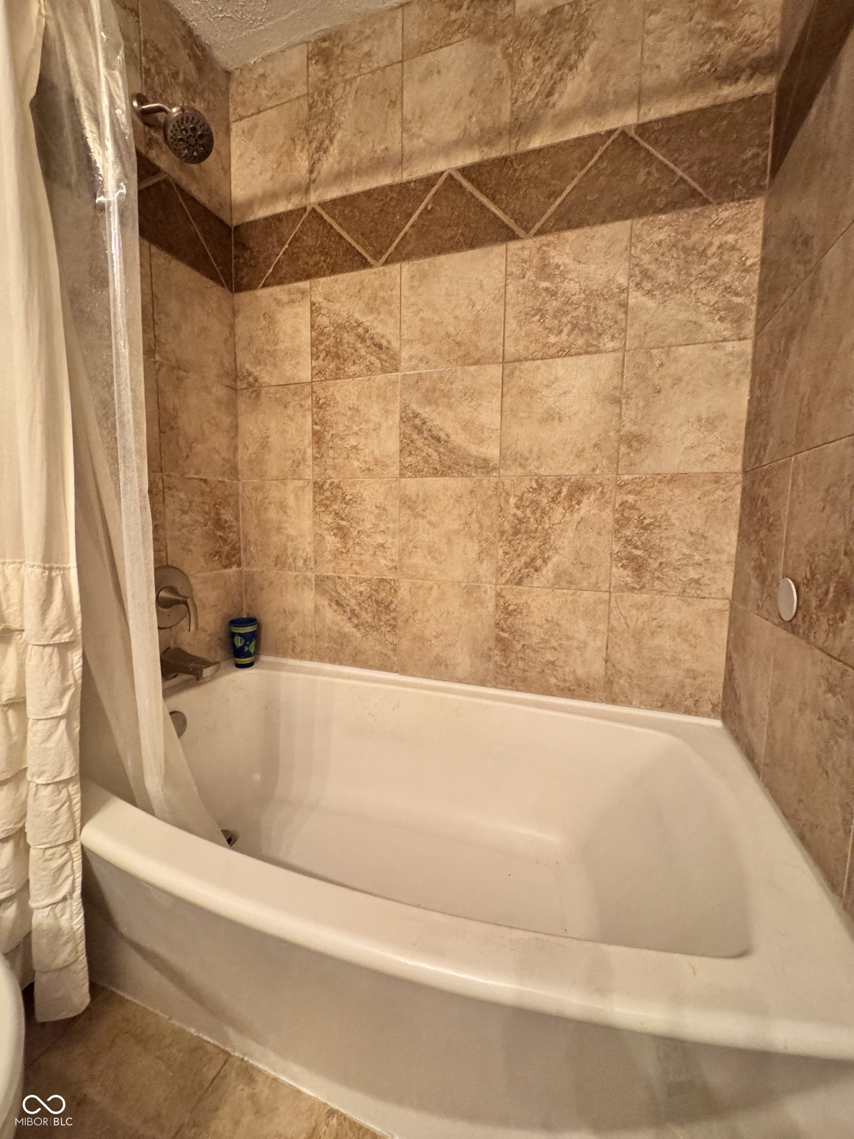 5218 Fletcher Street Anderson, IN 46013 - Photo 8 of 18