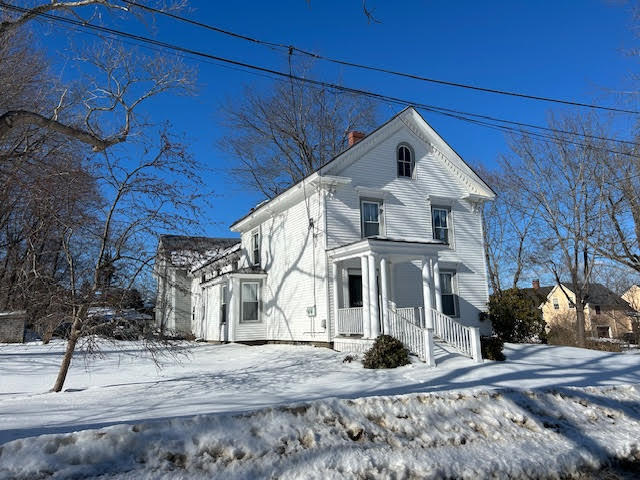 41 Grove Street Belfast, ME 04915 - Photo 2 of 56 unnamed (14)