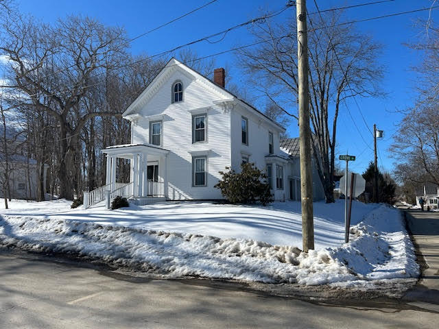 41 Grove Street Belfast, ME 04915 - Photo 3 of 56 unnamed (12)