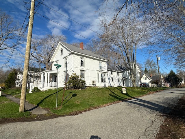 41 Grove Street Belfast, ME 04915 - Photo 3 of 59 unnamed - 2026-05-04T145046.436