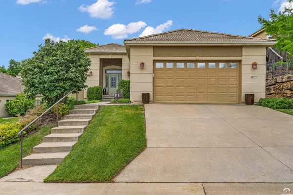 $540,000 | 5617 Villa Drive, Lawrence, KS 66047