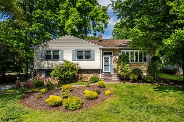 $650,000 | 38 Forest Drive, Succasunna, NJ 07876