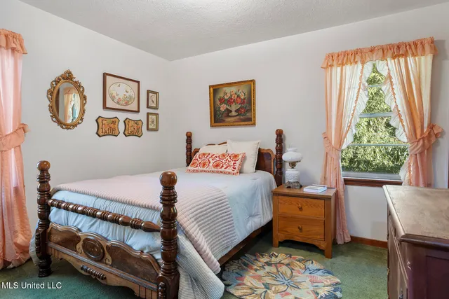 $147,500 | 1966 Gloria Drive, Pearl, MS 39208