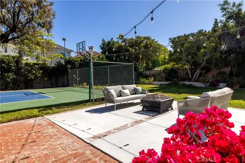 $3,989,000 | 6622 Horseshoe Lane, Huntington Beach, CA 92648