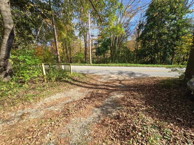 $125,000 | 30 Riverside Drive, Sprague, CT 06330