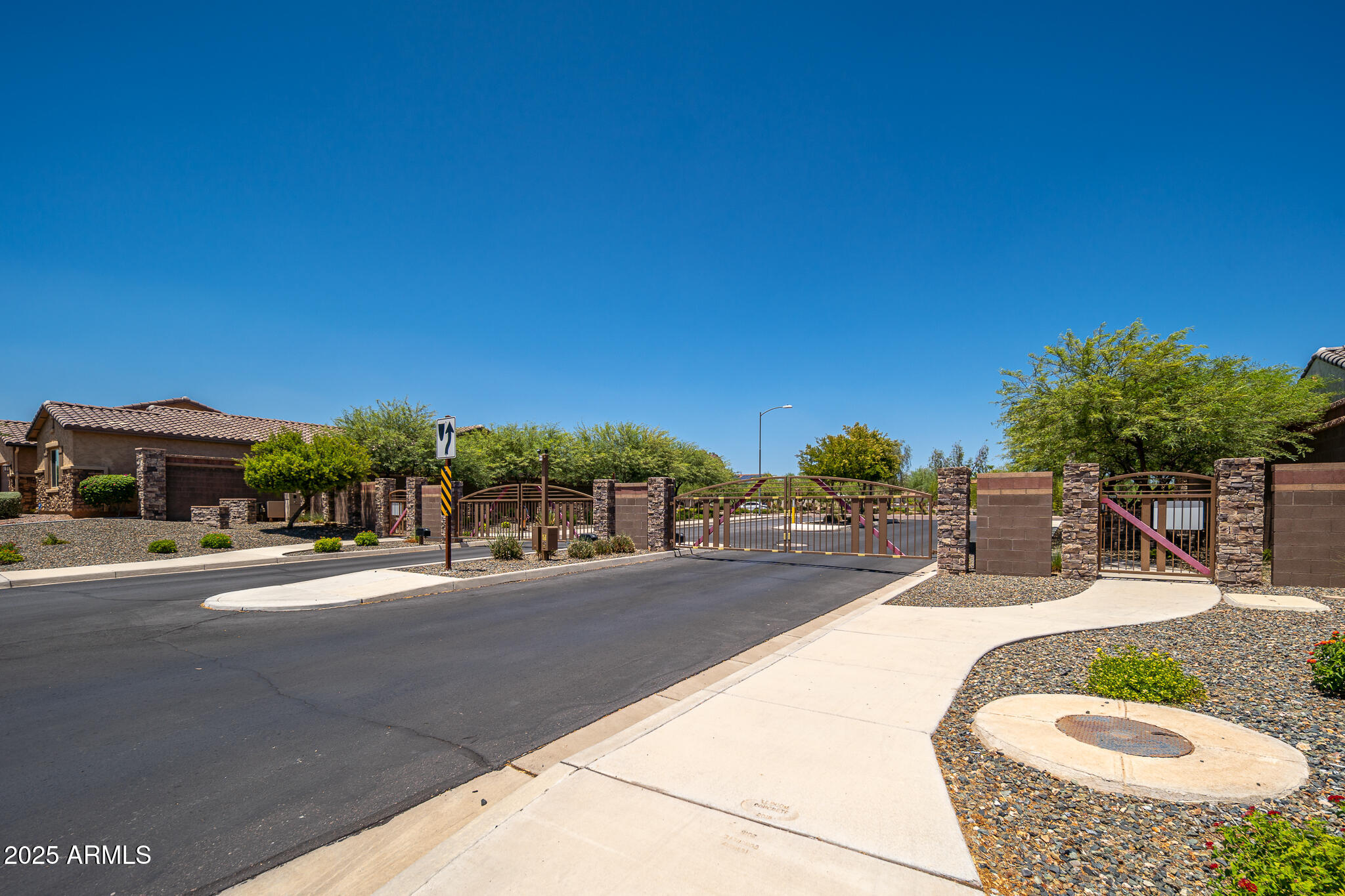 9752 West Rowel Road Peoria, AZ 85383 - Photo 2 of 48 02_Front_02