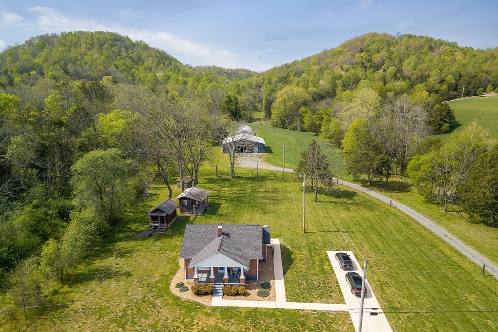 3731 Big Bottom Road Whitleyville, TN 38588 - Photo 39 of 58