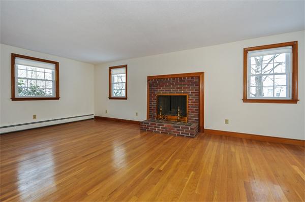 168 Old Post Road Walpole, MA 02081 - Photo 15 of 26 Gallery Image 15
