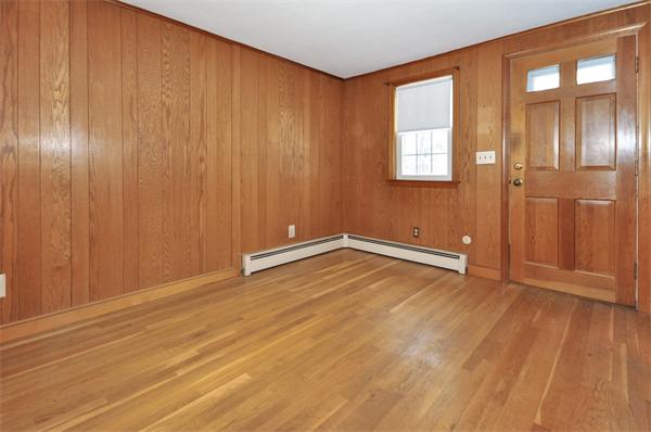 168 Old Post Road Walpole, MA 02081 - Photo 8 of 26 Gallery Image 8