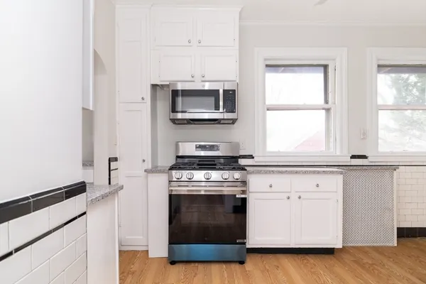 $3,875 | 79 Naples Road, Unit 1, Brookline, MA 02446