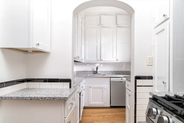 $3,875 | 79 Naples Road, Unit 1, Brookline, MA 02446