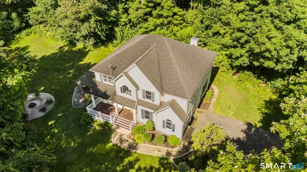 $650,000 | 29 Nathan Hale Court, Cheshire, CT 06410